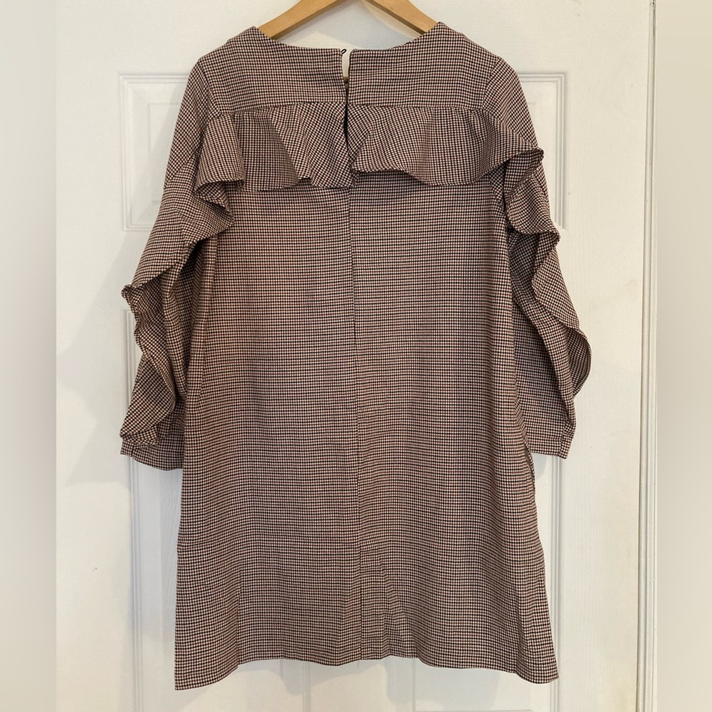 Zara shift dress with ruffles, cropped sleeves & pockets - size M